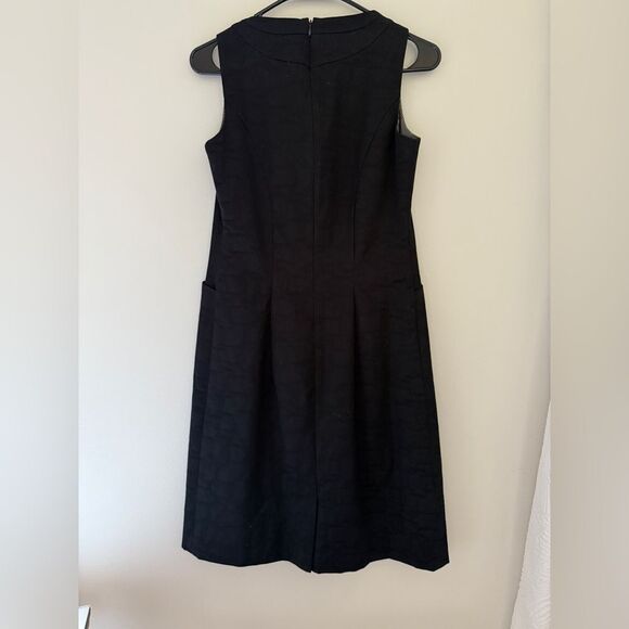 Atelier Black Two Piece Cropped Blazer and Sleeveless Dress with Pockets - Picture 6 of 13